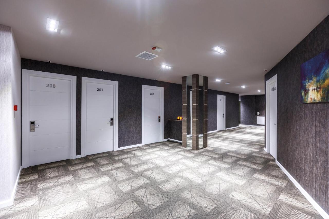 Parallel Hotel Baku Exterior photo